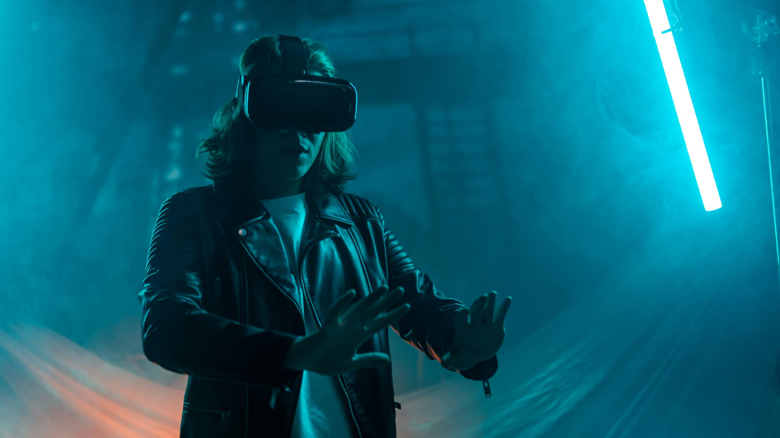 The Impact of Virtual Reality on Photography and Videography