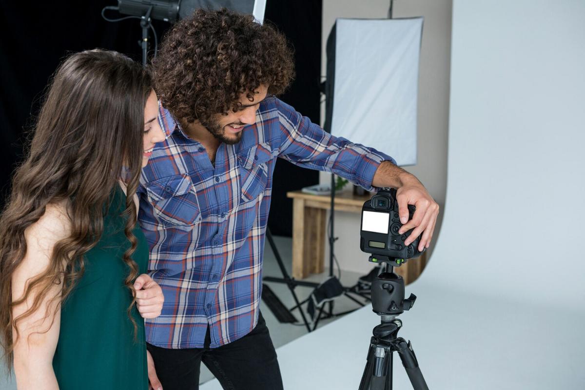 Getting Started with Videography: Essential Equipment for Beginners