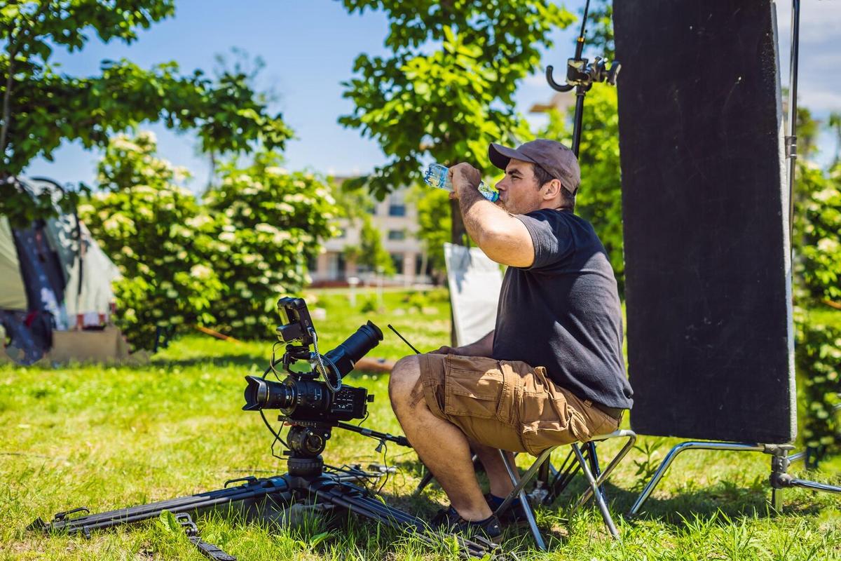 Creating Cinematic Shots: Using Gimbals and Stabilizers